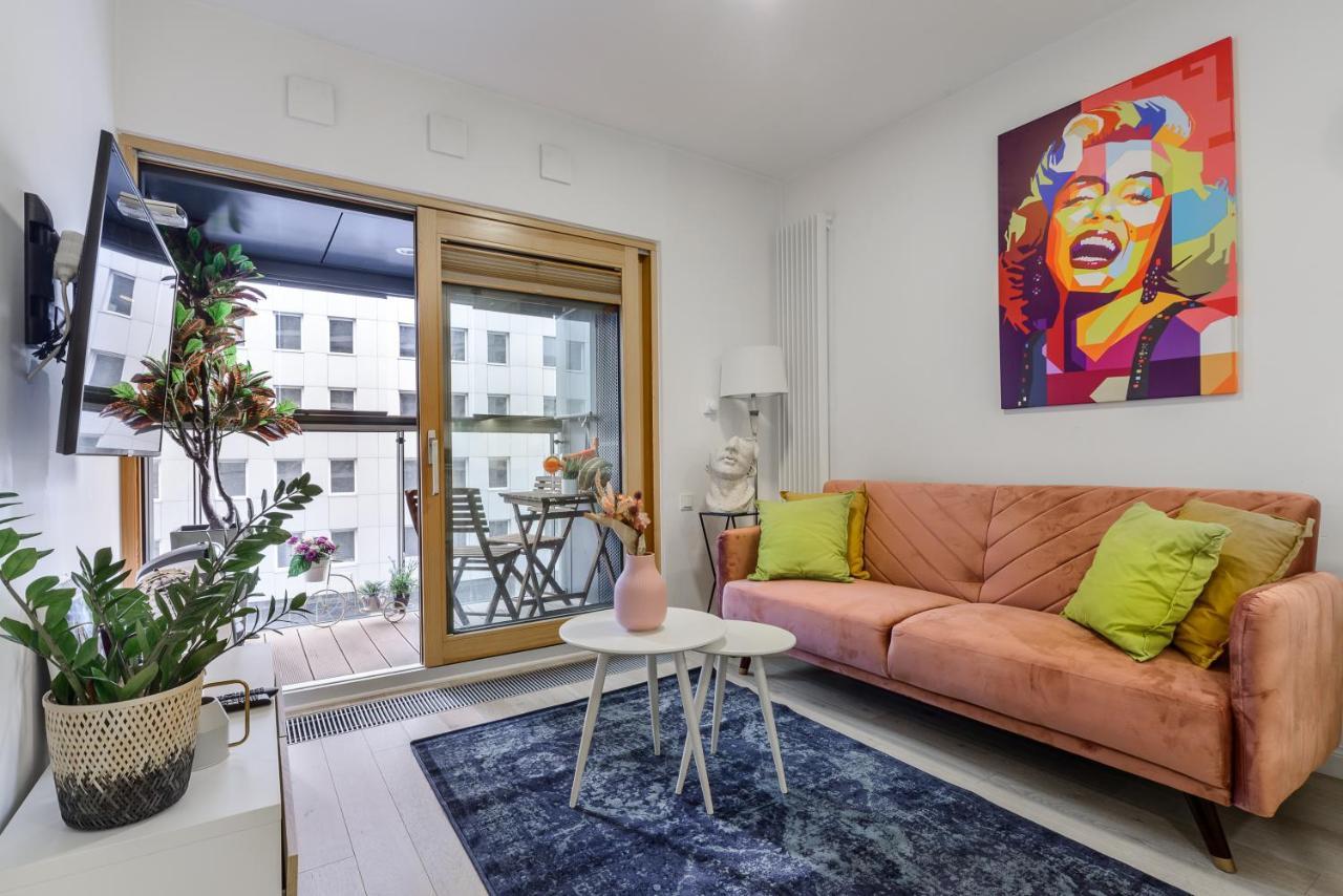 Lumina Luxury Apartments In Mennica Residence Varsó Kültér fotó