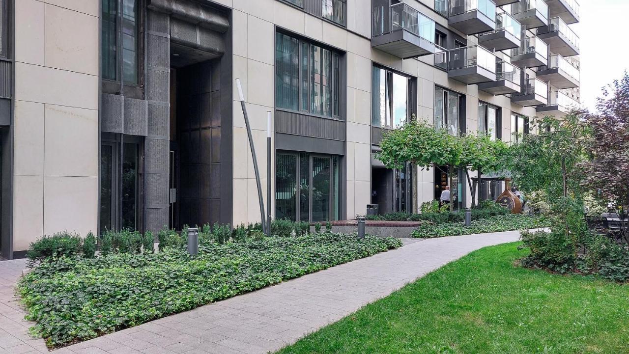 Lumina Luxury Apartments In Mennica Residence Varsó Kültér fotó