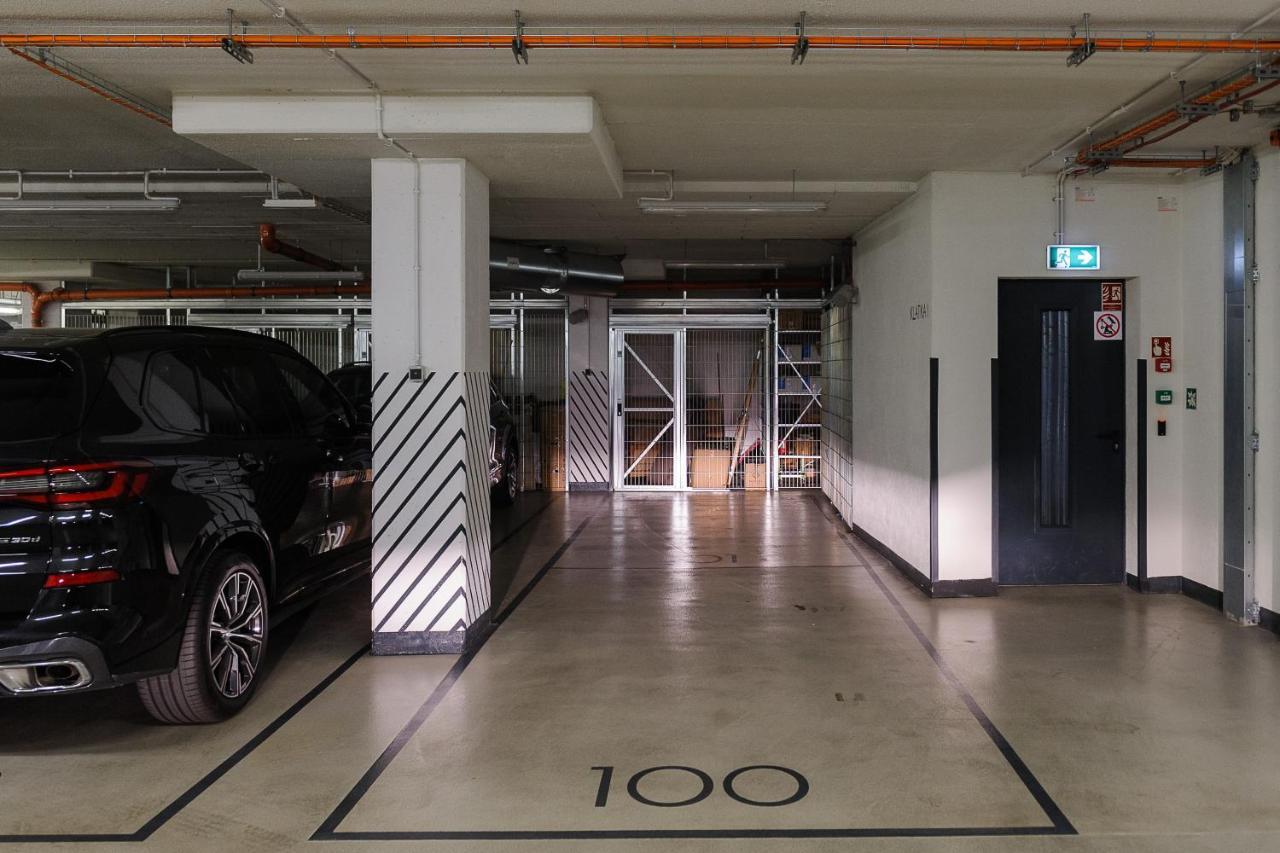 Lumina Luxury Apartments In Mennica Residence Varsó Kültér fotó